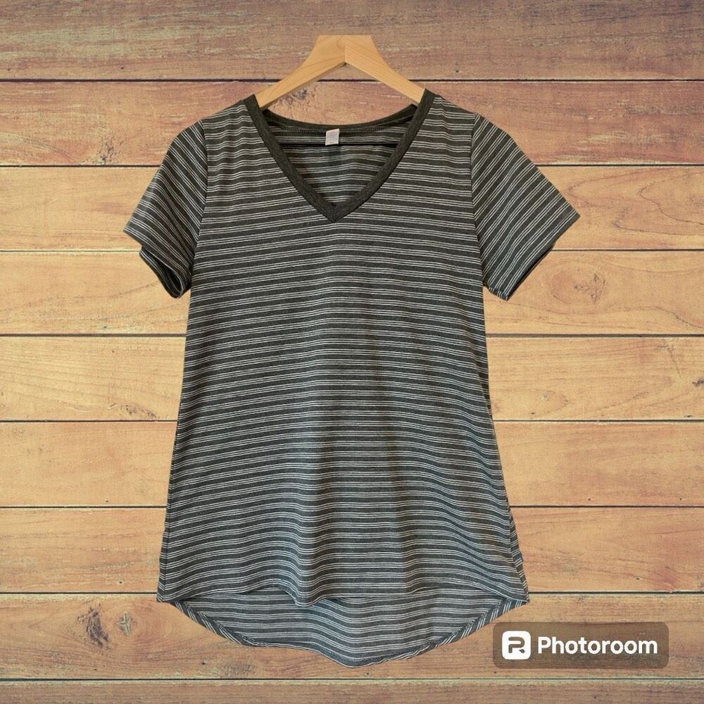 LuLaRoe Women’s Short Sleeve Top Gray And White Striped Size XS NWOT